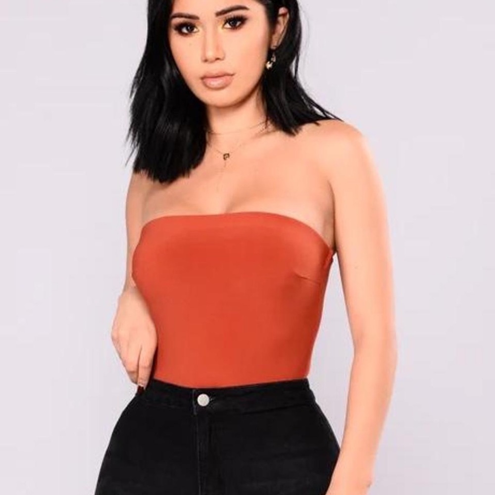 Fashion Nova Strapless Rust Bodysuit